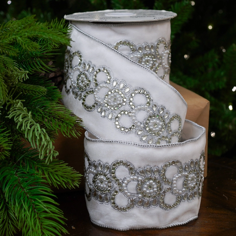 thechristmaspalace37716